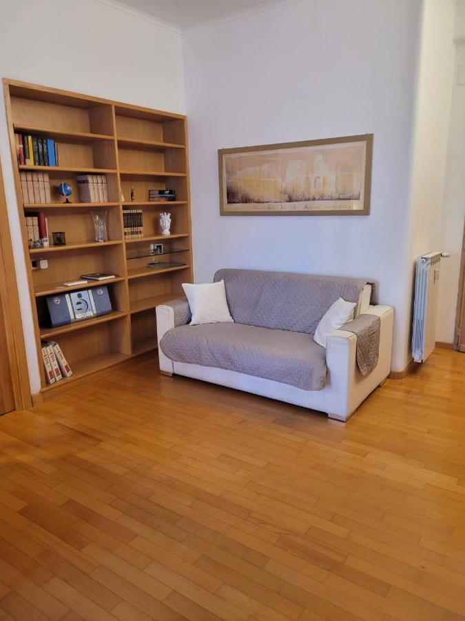 Lovely Suite Accogliente Appartamento Tra Policlinico E Piazza Bologna Rome Exterior photo